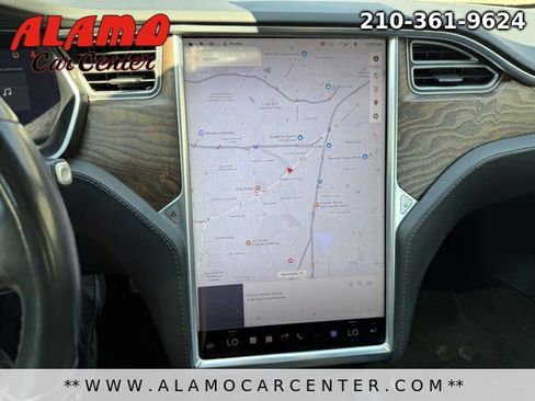 Used 2018 Tesla Model S 100D image 29