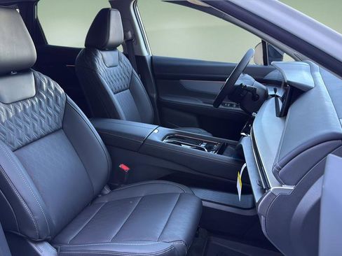 New 2026 Nissan Murano Platinum AWD/4WD image 11