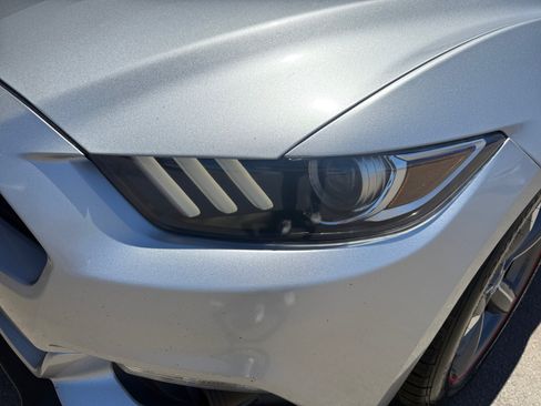 Used 2016 Ford Mustang Coupe w/ Equipment Group 051A RWD image 9