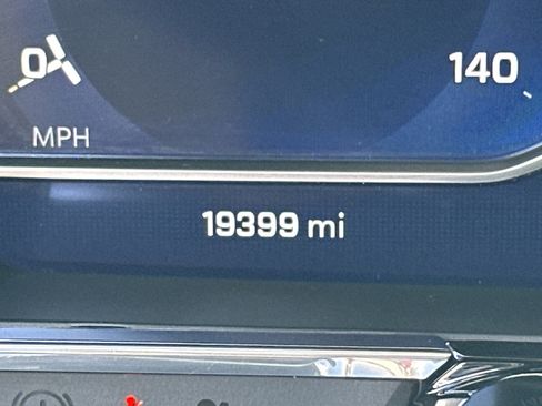 Used 2025 Chevrolet Silverado 1500 RST w/ Convenience Package II image 28