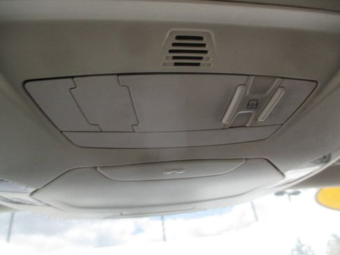 Used 2018 Ford Focus SEL FWD image 26