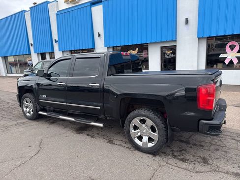 Used 2017 Chevrolet Silverado 1500 LTZ Z71 w/ LTZ Plus Package image 11