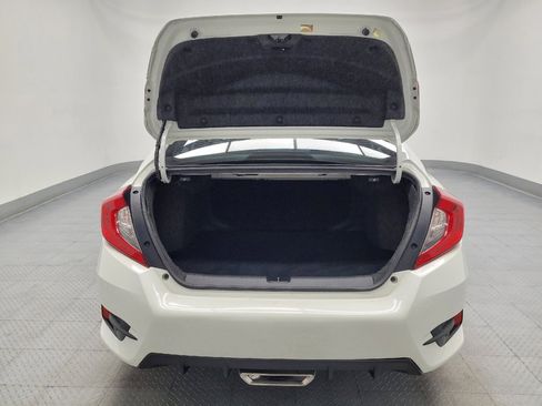 Used 2019 Honda Civic Sport image 29