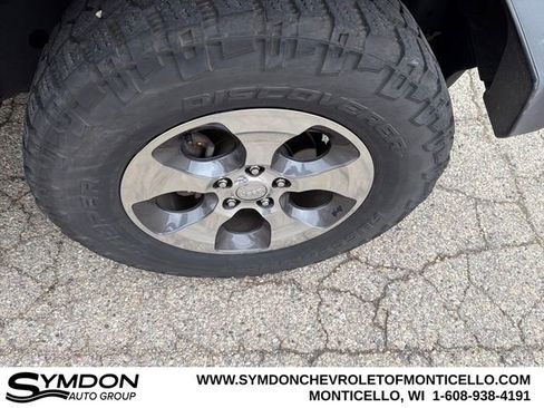 Used 2017 Jeep Wrangler Unlimited Sahara w/ Dual Top Group image 24