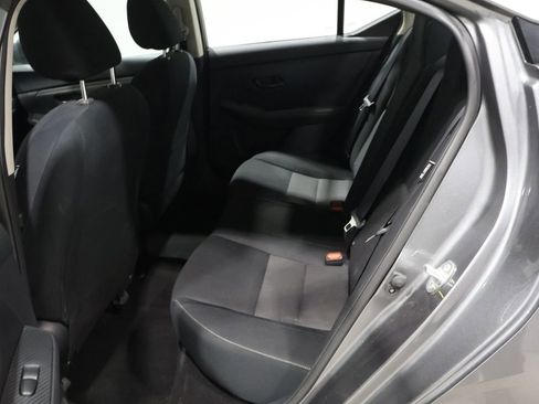 Used 2024 Nissan Sentra SV image 18