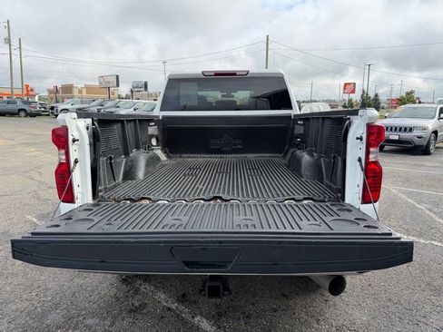 Used 2021 Chevrolet Silverado 2500 LT image 31