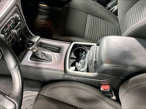 Used 2022 Dodge Charger Scat Pack w/ Harman/Kardon Audio Group RWD image 18