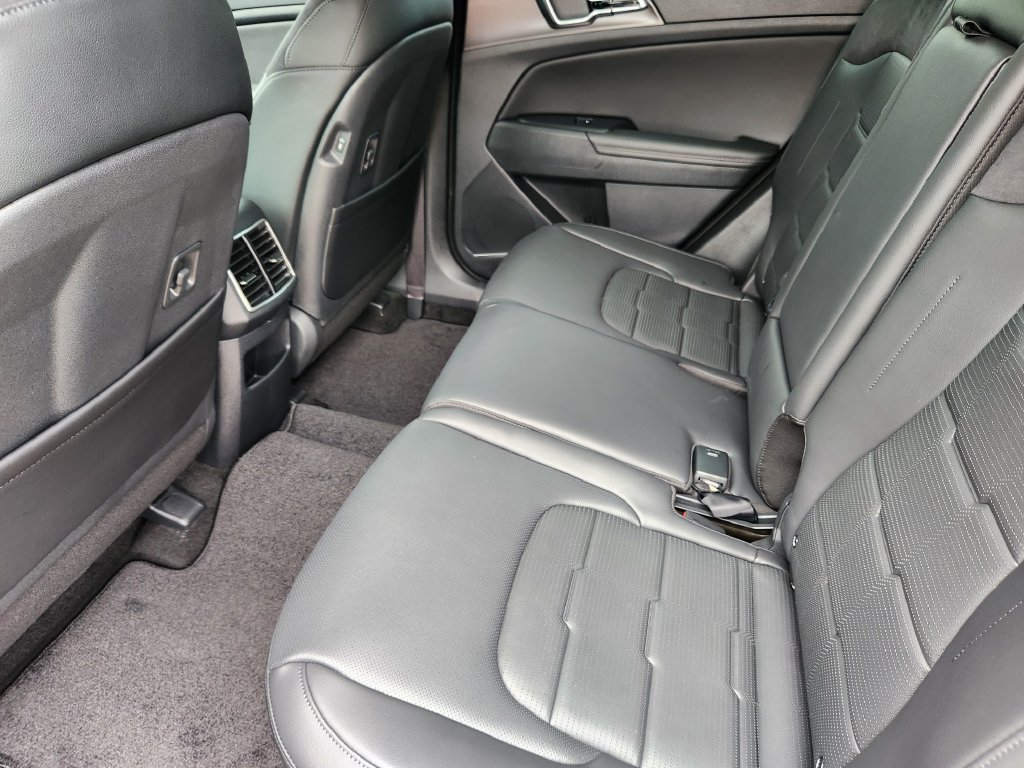 New 2026 Kia Sportage SX FWD image 25