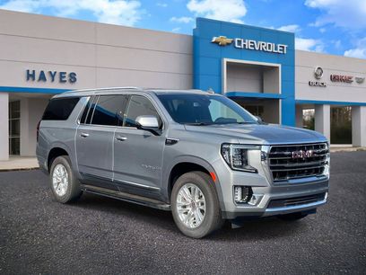 Used 2024 GMC Yukon XL SLT w/ SLT Luxury Package