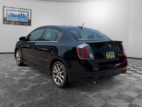 Used 2007 Nissan Sentra SE-R Spec V w/ Sunroof Pkg FWD image 8
