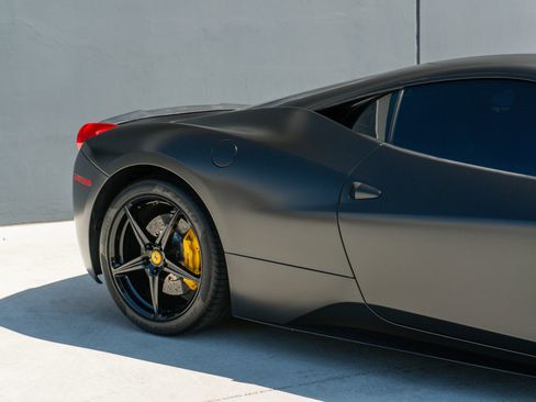 Used 2012 Ferrari 458 Italia Coupe image 31