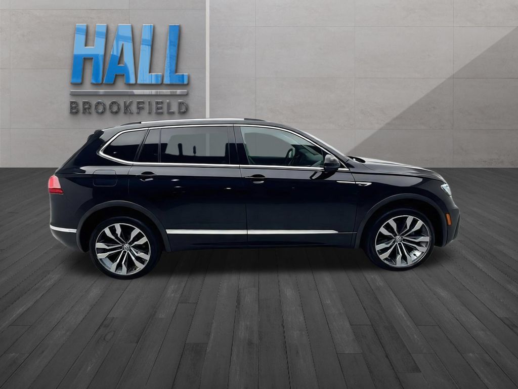 Used 2020 Volkswagen Tiguan SEL Premium R-Line w/ 3rd Row Seat Package AWD/4WD image 6