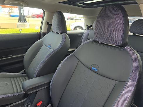 New 2025 MINI Cooper S image 13