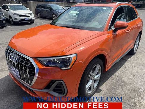 Used 2021 Audi Q3 2.0T Premium w/ Convenience Package AWD/4WD image 1