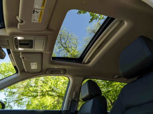 Used 2024 Honda CR-V EX-L image 34