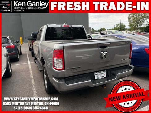 Used 2022 RAM 1500 Big Horn AWD/4WD image 7
