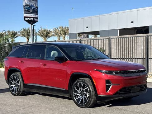 New 2025 Jeep Wagoneer S Limited image 2