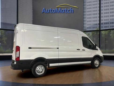 Used 2025 Ford Transit 250 148 Medium Roof Extended AWD w/ Load Area Protection Package image 12