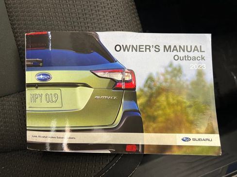 Used 2023 Subaru Outback Premium image 30