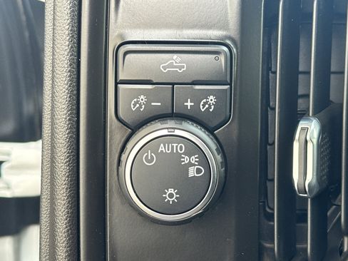 Used 2023 Chevrolet Silverado 2500 W/T w/ WT Fleet Convenience Package image 12