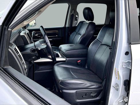 Used 2018 RAM 2500 Laramie image 51