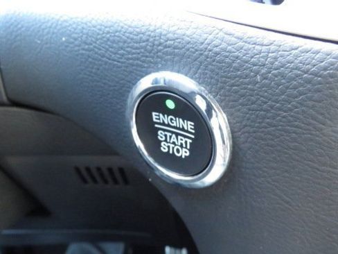 Certified 2022 Ford Edge ST-Line image 20