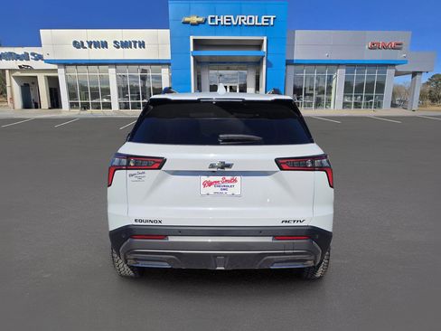 New 2026 Chevrolet Equinox ACTIV image 8