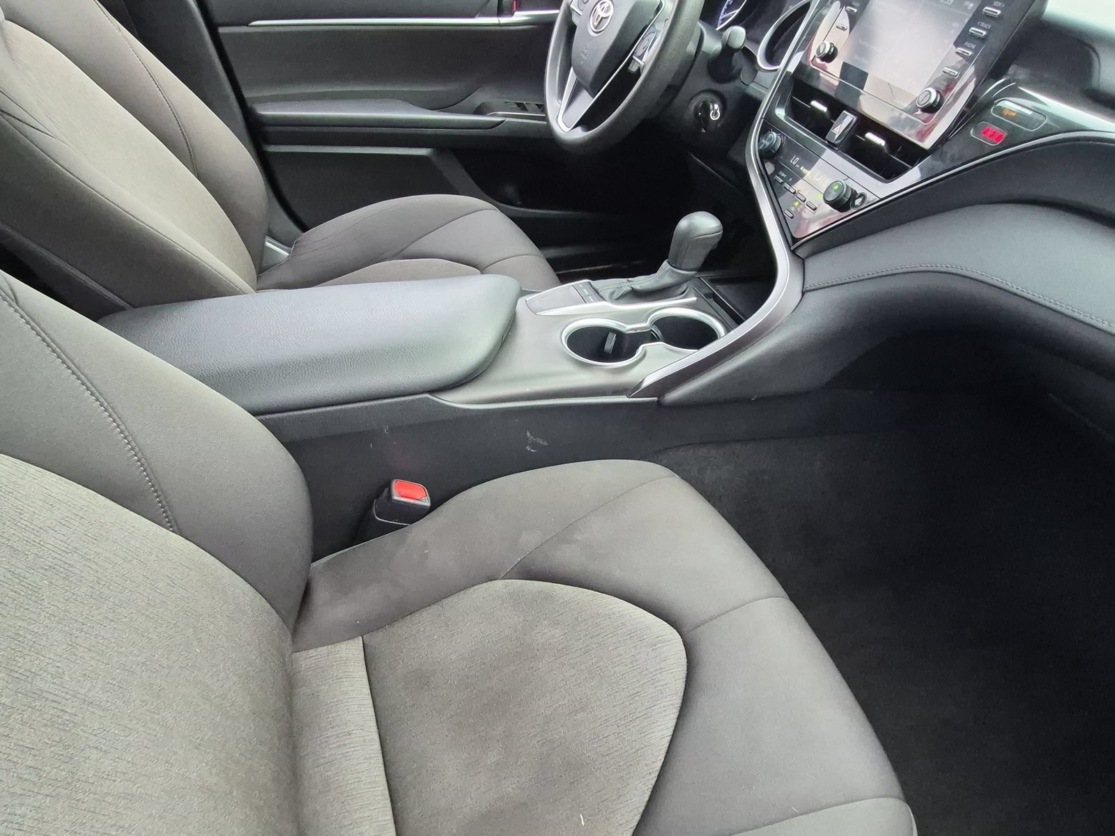 Used 2023 Toyota Camry LE FWD image 20