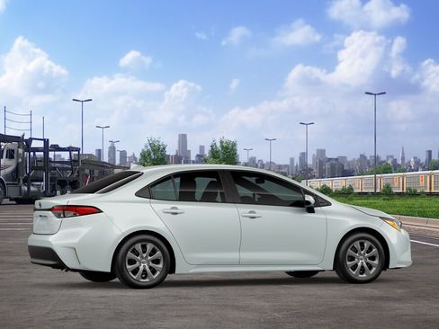 New 2026 Toyota Corolla LE image 11
