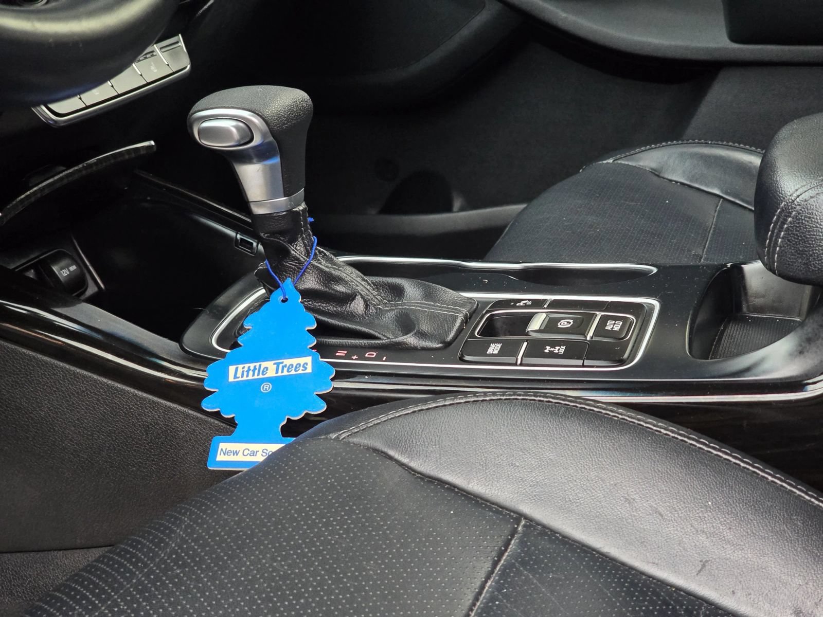 Used 2019 Kia Sorento EX AWD/4WD image 29