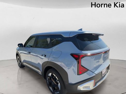 New 2027 Kia Seltos S FWD image 5