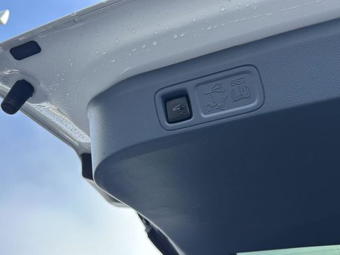 Used 2023 Lincoln Navigator L Black Label image 32