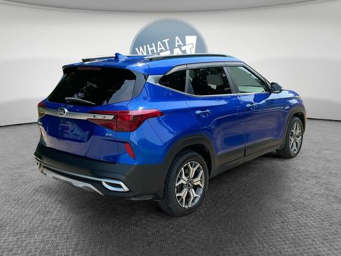 Used 2021 Kia Seltos EX AWD/4WD image 3