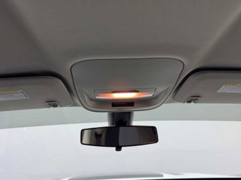 Used 2019 GMC Canyon 2WD Crew Cab w/ Convenience Package image 19