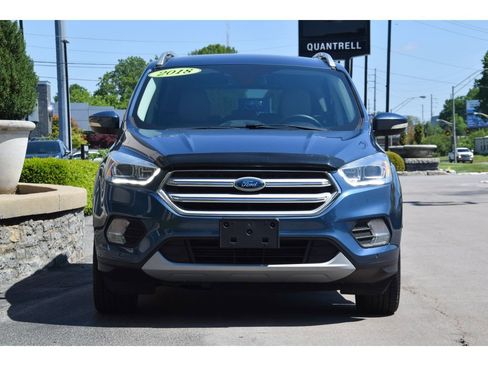 Used 2018 Ford Escape Titanium FWD image 9