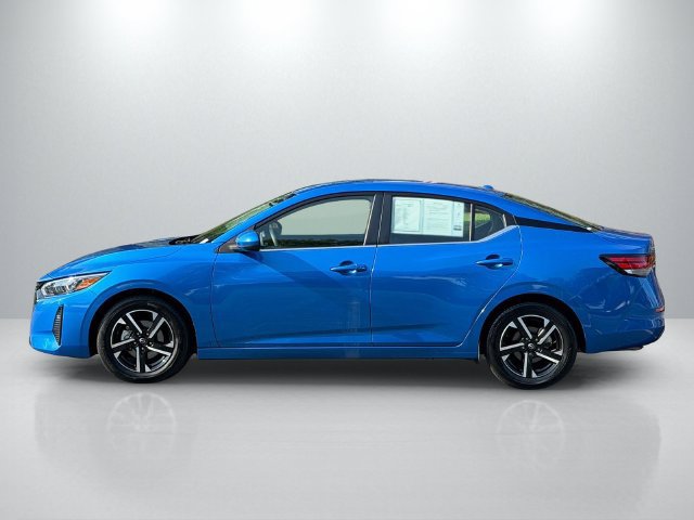 Used 2025 Nissan Sentra SV FWD image 7