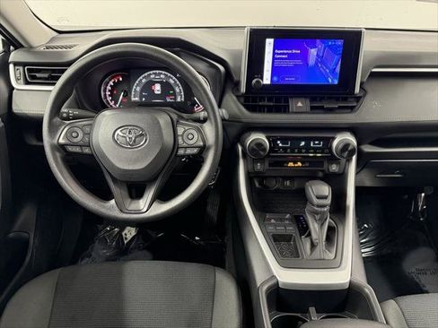 Certified 2025 Toyota RAV4 LE image 30