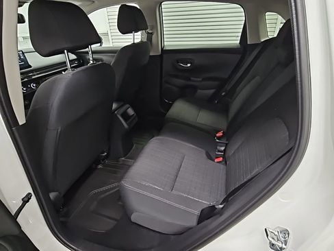 New 2026 Honda HR-V LX image 29