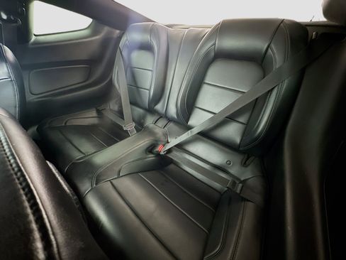 Used 2017 Ford Mustang GT Premium RWD image 25