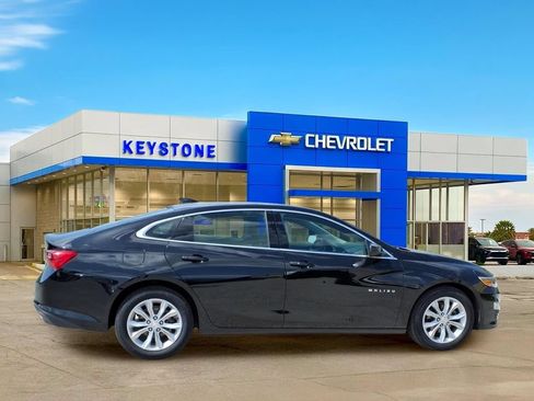 Used 2024 Chevrolet Malibu LT FWD image 8