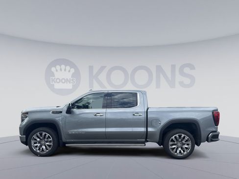 New 2026 GMC Sierra 1500 Denali w/ Denali Reserve Package AWD/4WD image 2