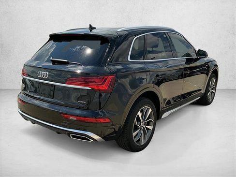 Used 2023 Audi Q5 2.0T Premium w/ Convenience Package AWD/4WD image 5