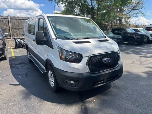 Used 2025 Ford Transit 250 Low Roof w/ Exterior Upgrade Package RWD image 3