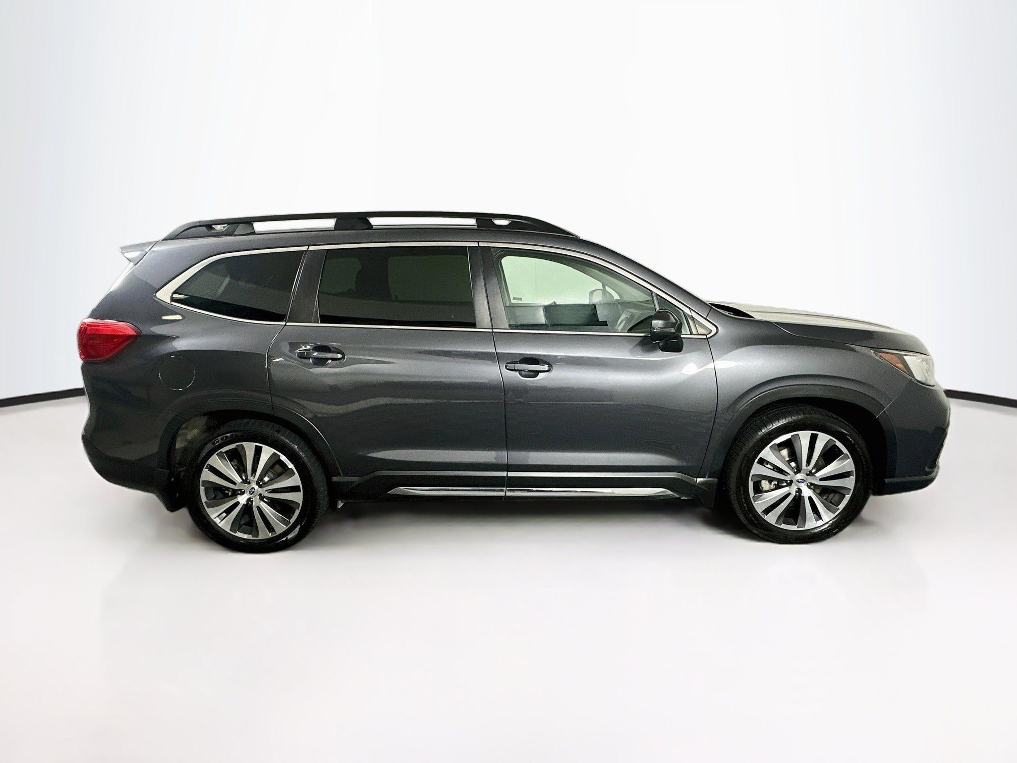 Used 2019 Subaru Ascent Limited w/ Popular Package #2 AWD/4WD image 10