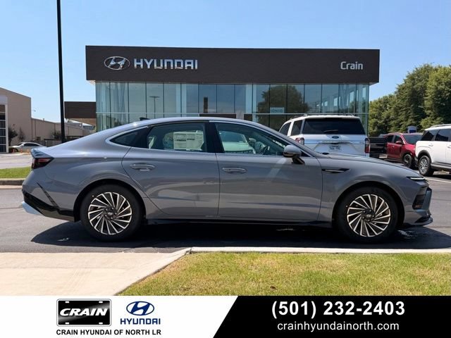 New 2026 Hyundai Sonata SEL FWD image 1