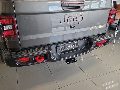 New 2026 Jeep Gladiator Rubicon w/ Steel Bumper Group image 7