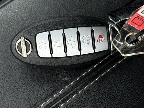 Used 2025 Nissan Altima 2.5 SV image 33