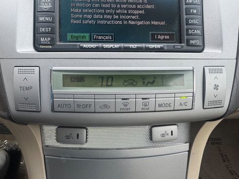 Used 2005 Toyota Solara SLE image 19