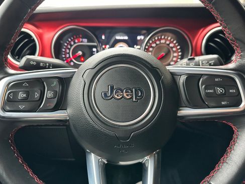 Used 2022 Jeep Wrangler Unlimited Rubicon w/ LED Lighting Group image 30