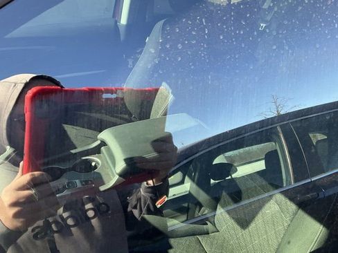 Used 2025 Honda Ridgeline Sport image 27